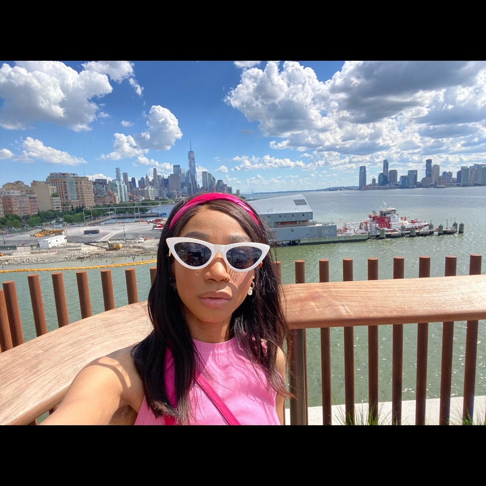 Meet your Posher, Kayla